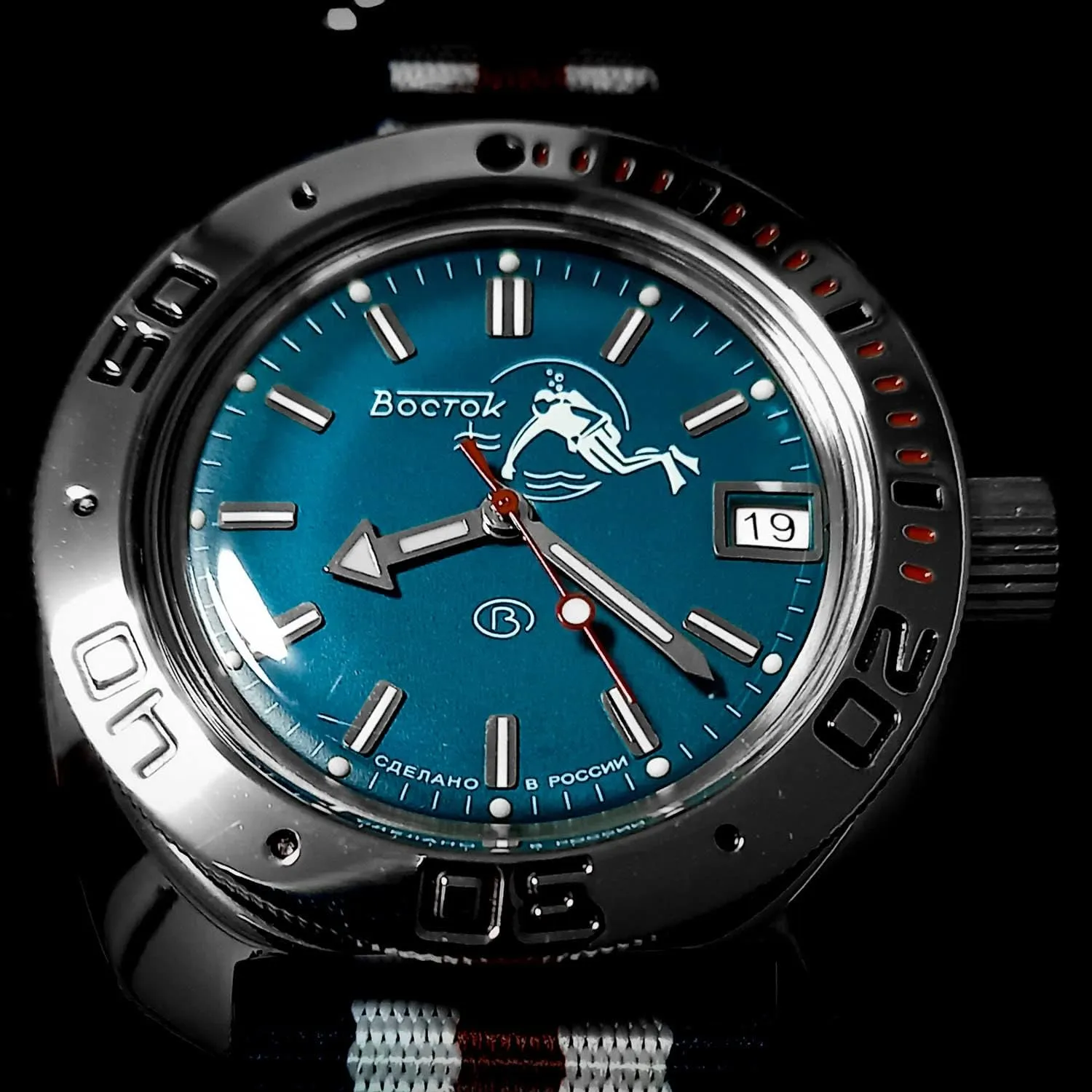 Automatic Self-Winding Russian Diver Wrist Watch | WR 200m | Fashion | Business | opinion erratic stimulation memory Casual Men's Watches | Model 710059 VOSTOK | Scuba Dude Amphibian 