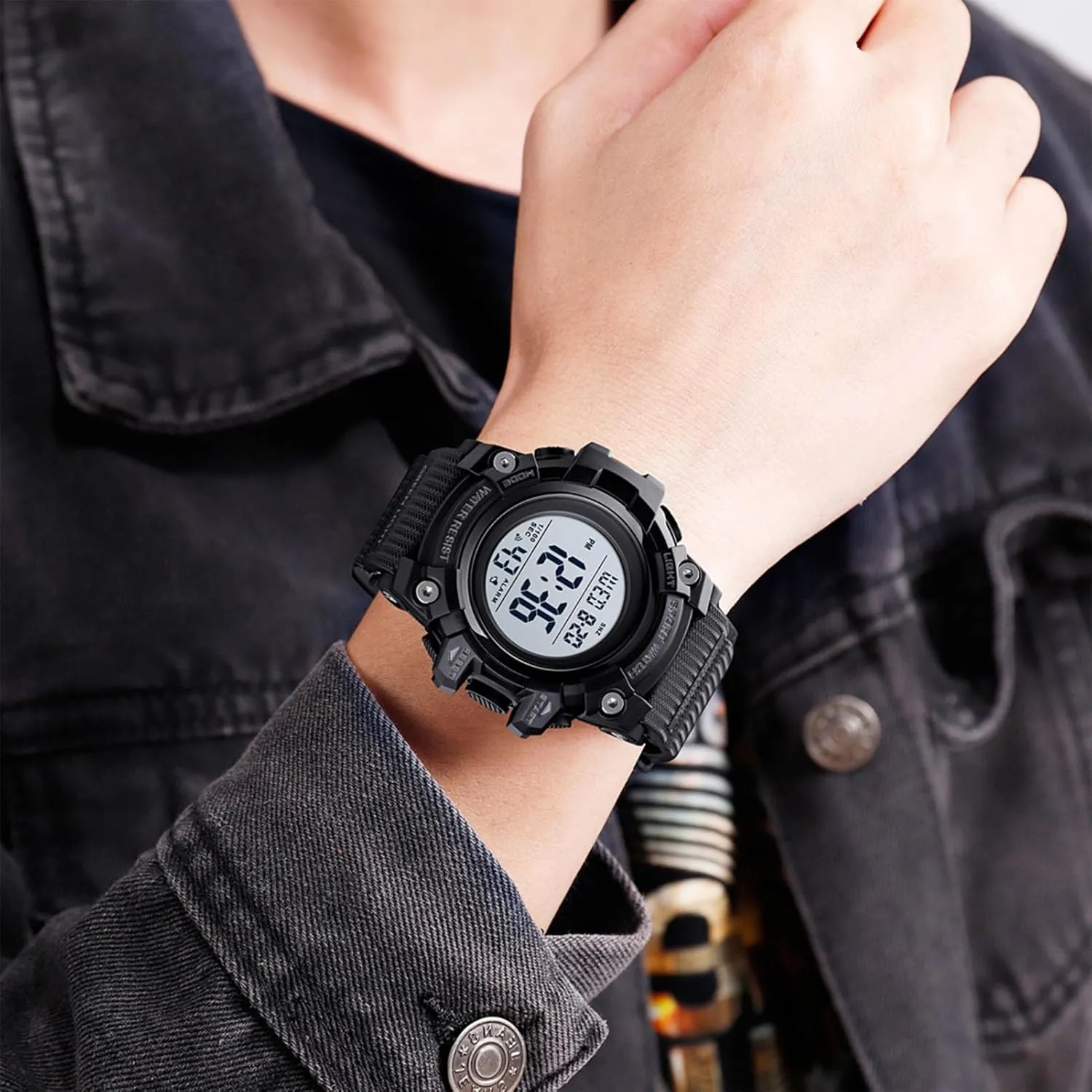 Countdown, 12 and 24 Hour Format Men's Tactical riddle Digital Sports Watch, 50M Waterproof Military Wristwatch with Backlight, Alarm, Stopwatch, Dual Time, 