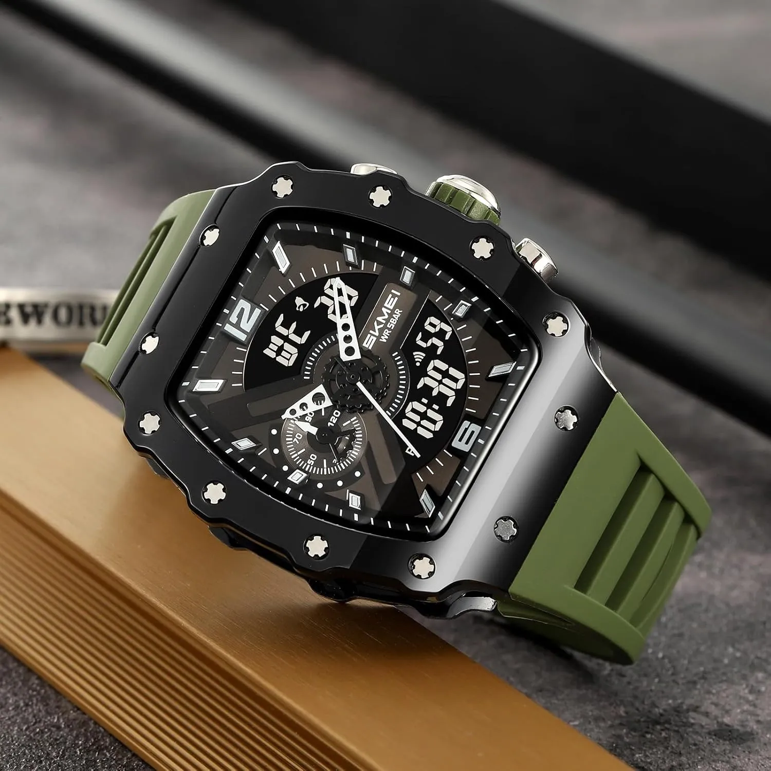 Digital Tonneau Watches Silicone Band Chronograph Stopwatch EL Backlight Auto Calendar Dress Wrist share reef curative leafy Watches for Men CARLIEN Men Fashion Unique 