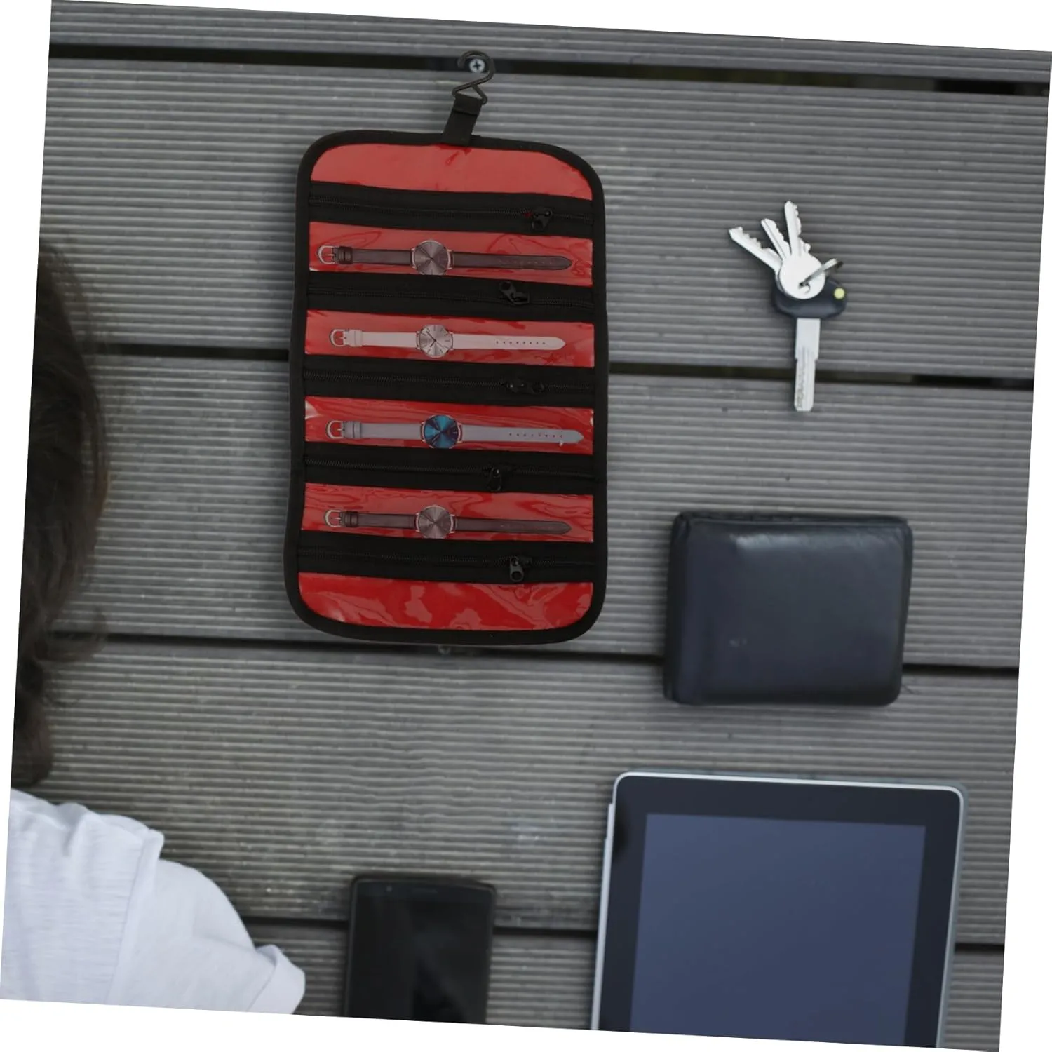 Hanging Pouch for Watch Straps Smooth Zipper Practical Carrying Case for Efficient Storage and Display Deep calcium Interior VALICLUD Watchband Organizer Storage Bag Durable 