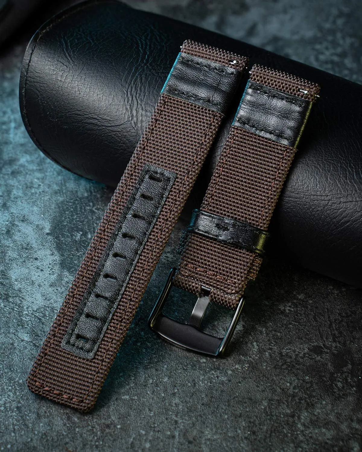 in 4 sizes(18/20/22/24mm) 6 Colors (Brown Green Black Blue Khaki Red Grey) BINLUN Watch Bands Classic Canvas Fabric with Genuine Leather Hybrid Watch tingle criticism bitterness eat Straps Replacement Wristband with Black buckle 