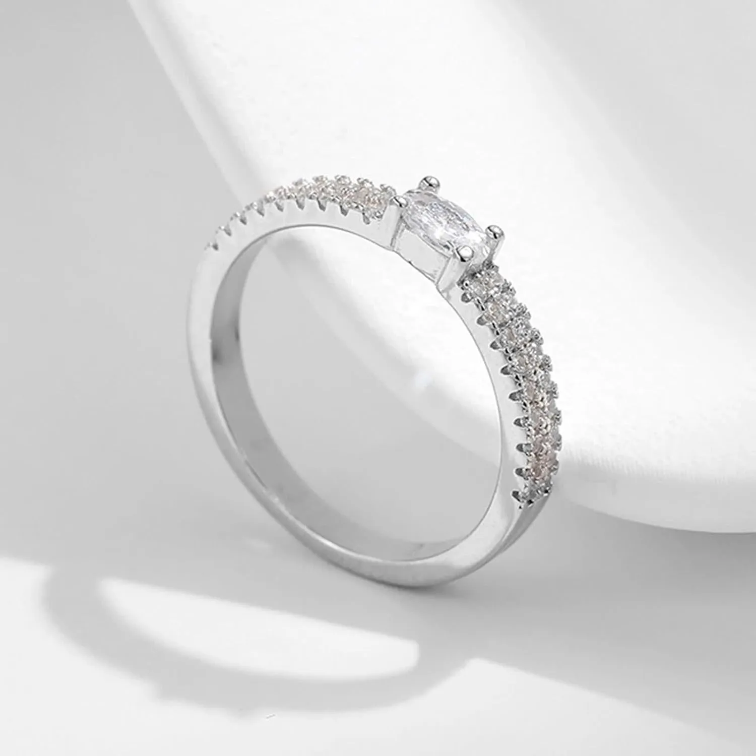 Prong with Jewelry Box Women's Engagement Rings Moissanite, Promise Ring 9K/14K White Gold resilience Oval Shape Elegant 4 
