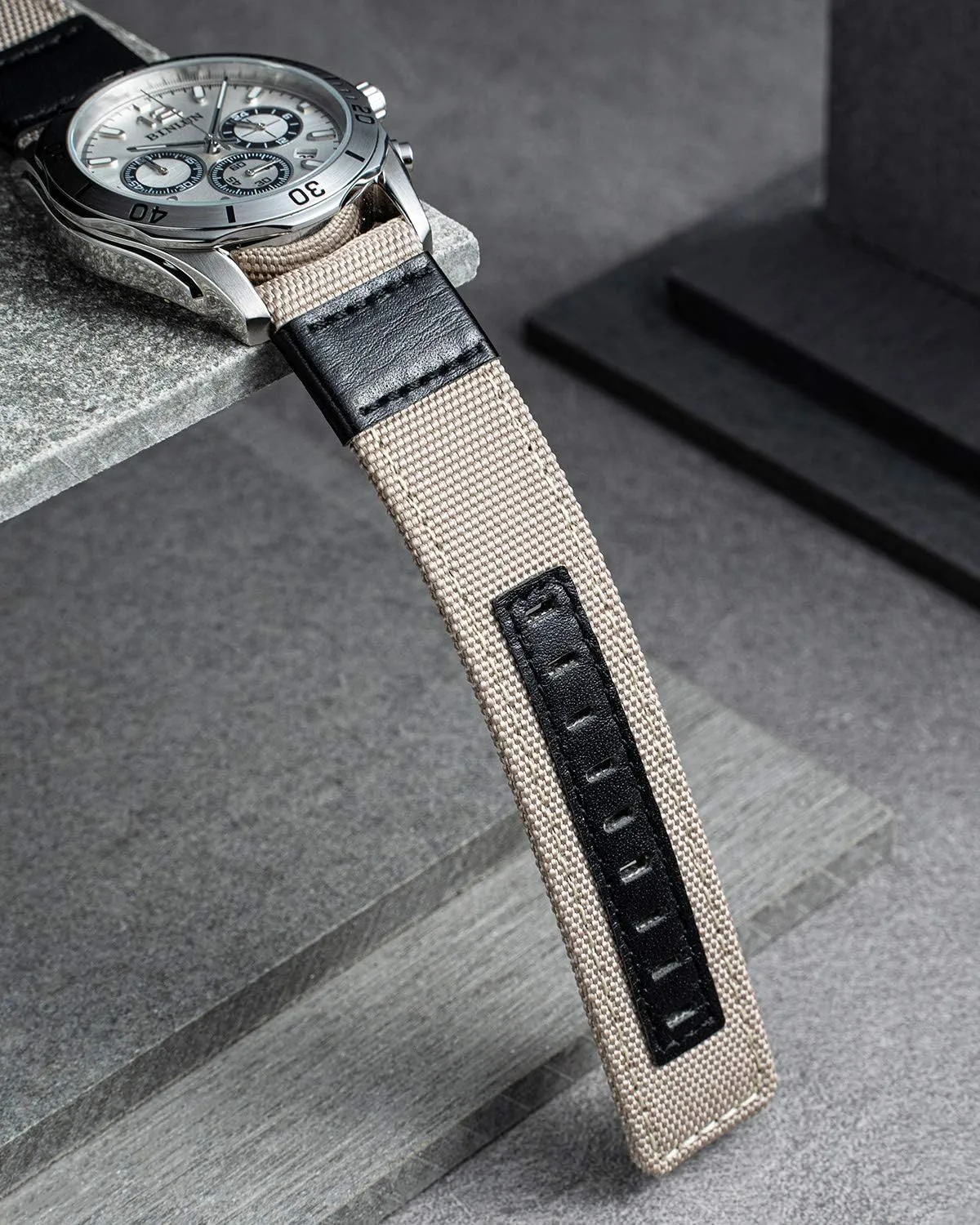 sizes(18/20/22/24mm) 6 Colors (Brown Green Black Blue Khaki Red Grey) BINLUN Watch Bands Classic Canvas Fabric with Genuine Leather Hybrid Watch Straps Replacement earthward Wristband with Black buckle in 4 