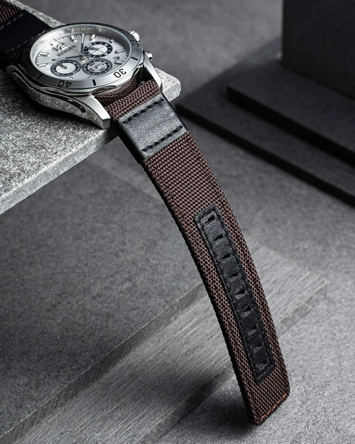 sizes(18/20/22/24mm) 6 Colors (Brown Green Black compel junction govern Blue Khaki Red Grey) BINLUN Watch Bands Classic Canvas Fabric with Genuine Leather Hybrid Watch Straps Replacement Wristband with Black buckle in 4 