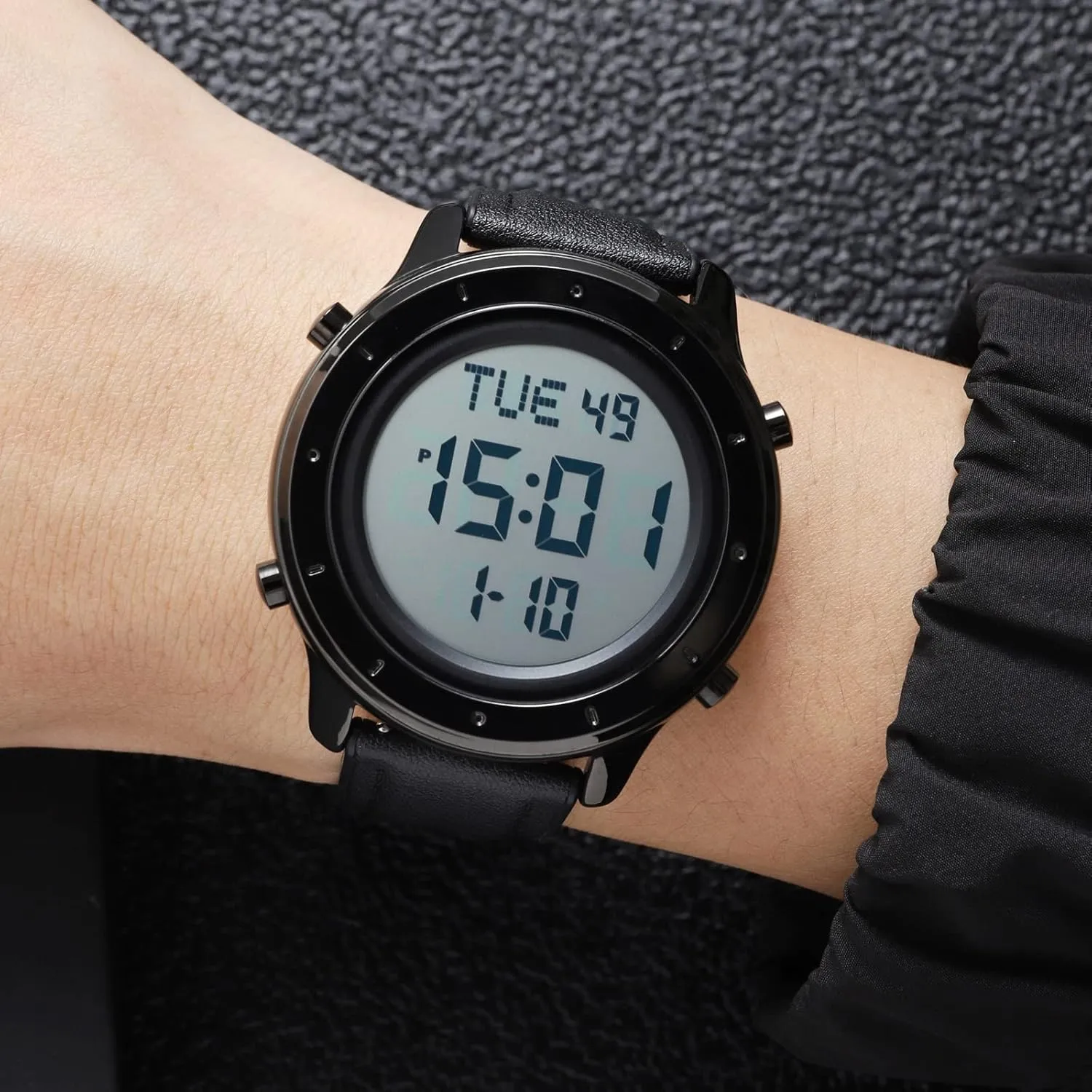 Waterproof crucial ignition Men's Digital Watch Outdoor Fashion Casual Watch Watches for Men Multifunctional Thin Sports Electronic Watch 
