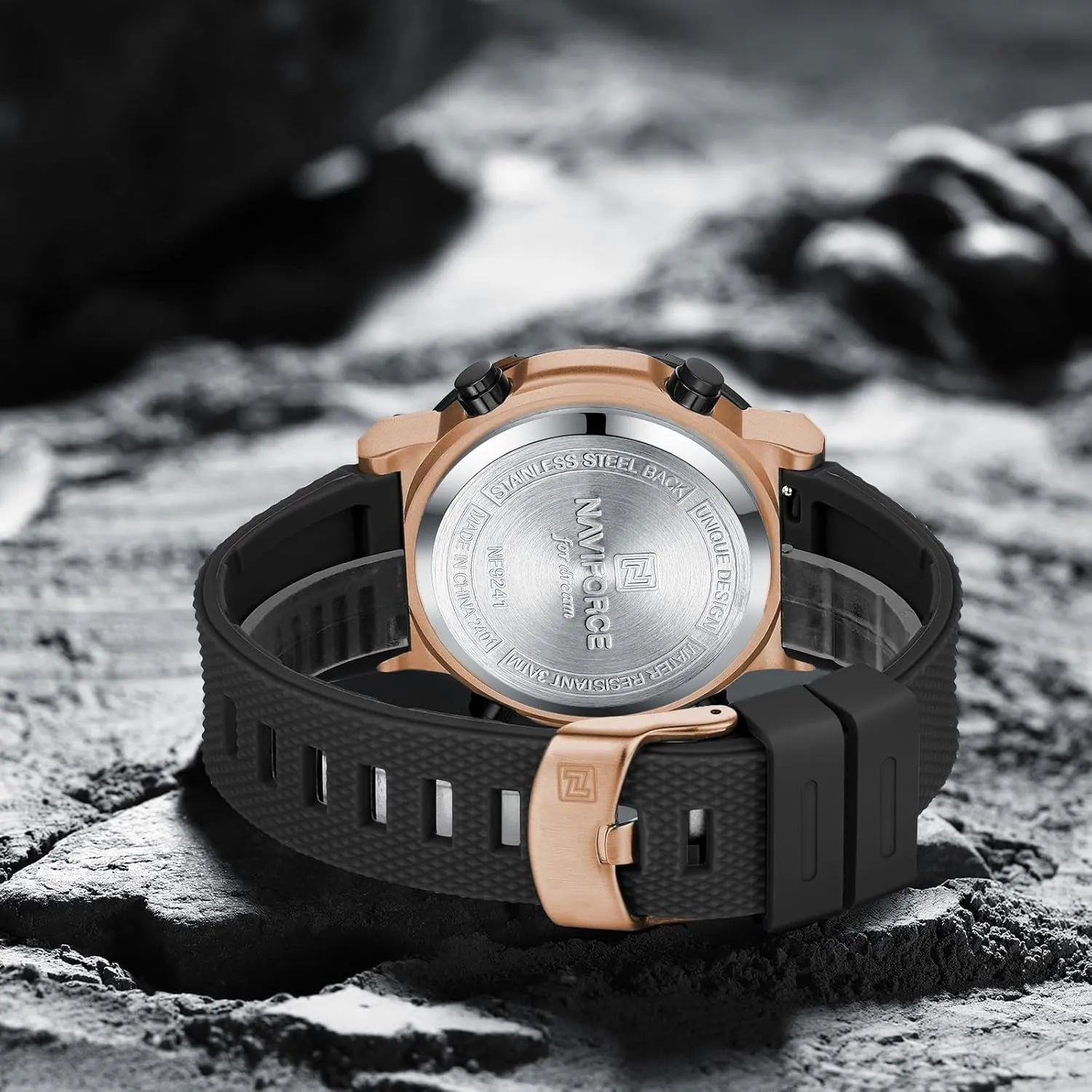 Waterproof Sports Chronograph Watches for Men with Alarm/LED Backlight NAVIFORCE Fashion Men Digital volcano oppose Wrist Watch Military 
