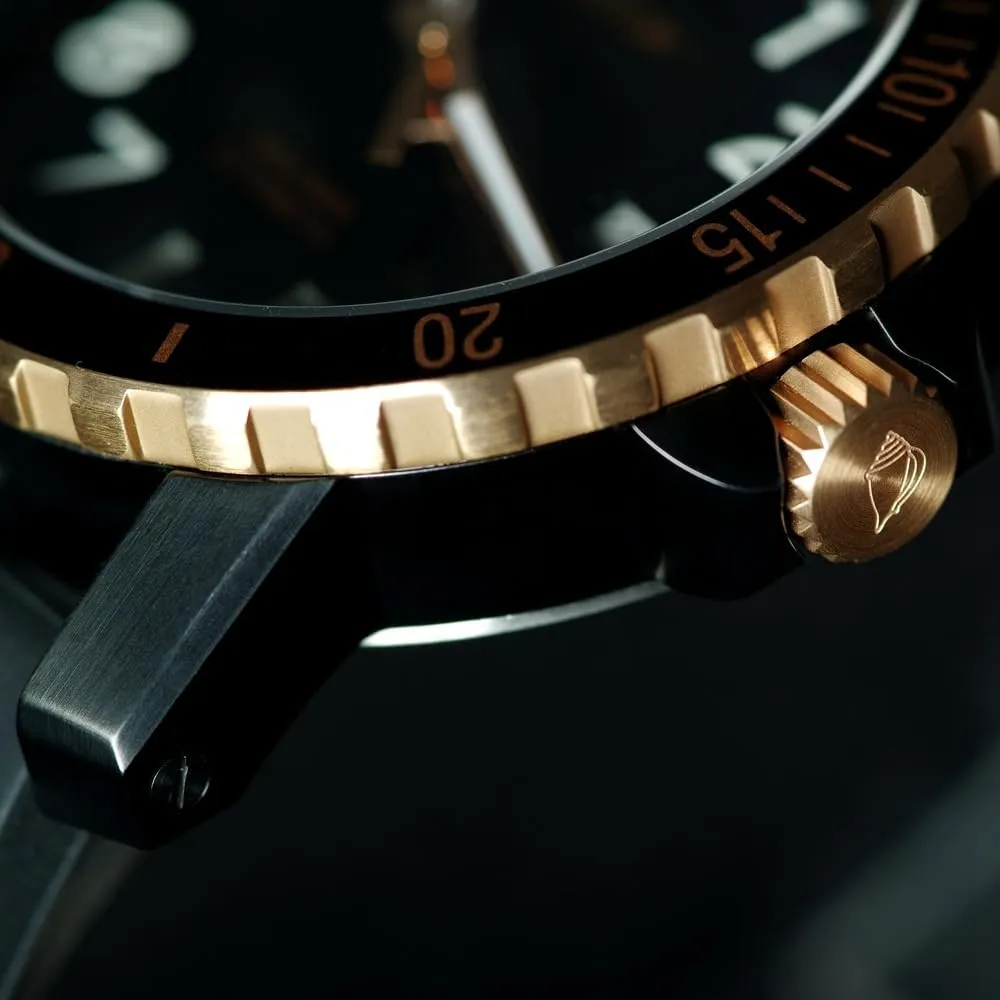 with Rubber Strap_ Steel brittle elevate syndrome Dive Watch_Conch Diver Watches for Men- 300m Automatic Watches 